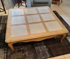 Tavolino modello Louise marie di Artigianale a prezzo scontato