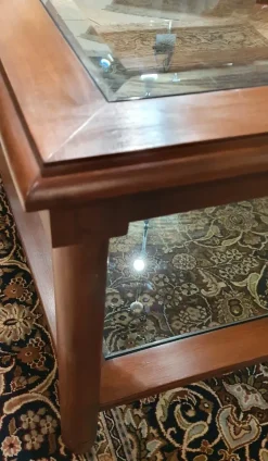 Tavolino modello Mogano e vetro molato di Artigianale a prezzo scontato