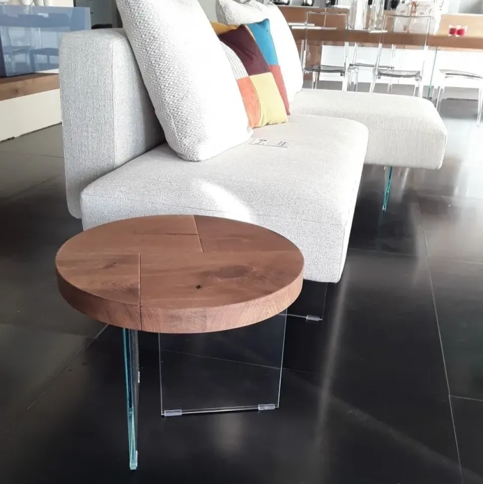 Tavolino modello Tavolino tondo diam 50 air di Lago a prezzo scontato