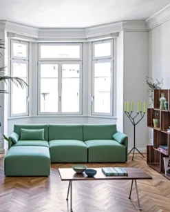 Tavolino modello Tavolino officina 120x45 h 40 noce magis di Magis a prezzo scontato