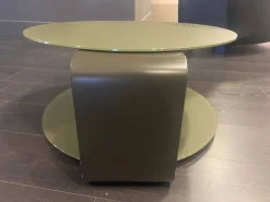 Tavolino moderno Clip di Molteni & c a prezzo scontato