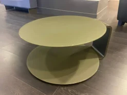 Tavolino moderno Clip di Molteni & c a prezzo scontato