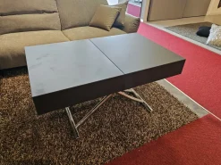 Tavolino moderno Magnum  di Easyline a prezzo scontato