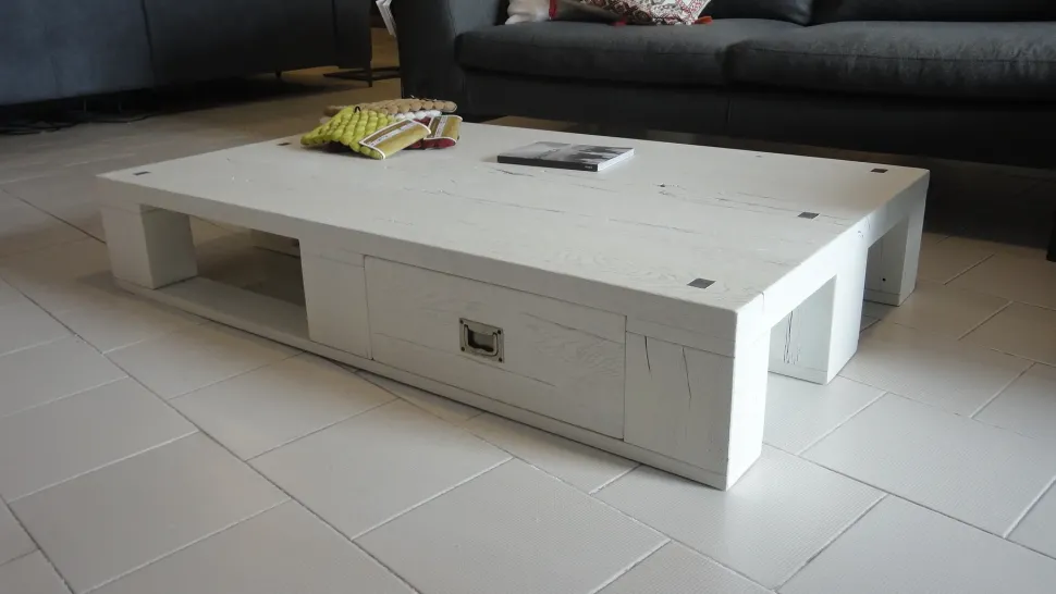 Tavolino moderno modello Pallet di Devina nais scontato