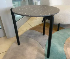 Tavolino moderno modello Undique di Kartell scontato