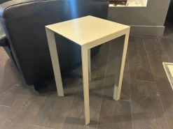 Tavolino moderno Mono di Pianca a prezzo ribassato