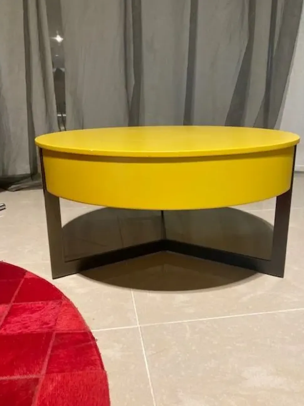 Tavolino moderno Sign di Lema a prezzo ribassato