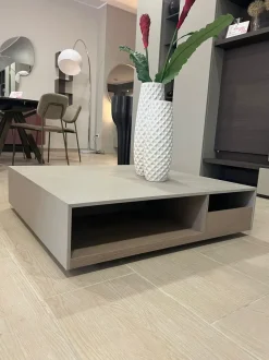 Tavolino moderno Tavolino da salotto novamobili  di Novamobili a prezzo scontato