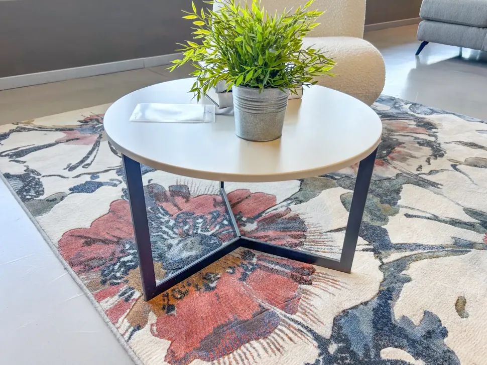 Tavolino moderno Tavolino joy di Tomasella a prezzo ribassato