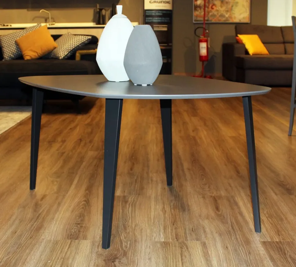 Tavolino Stone in melaminico Colombini in offerta