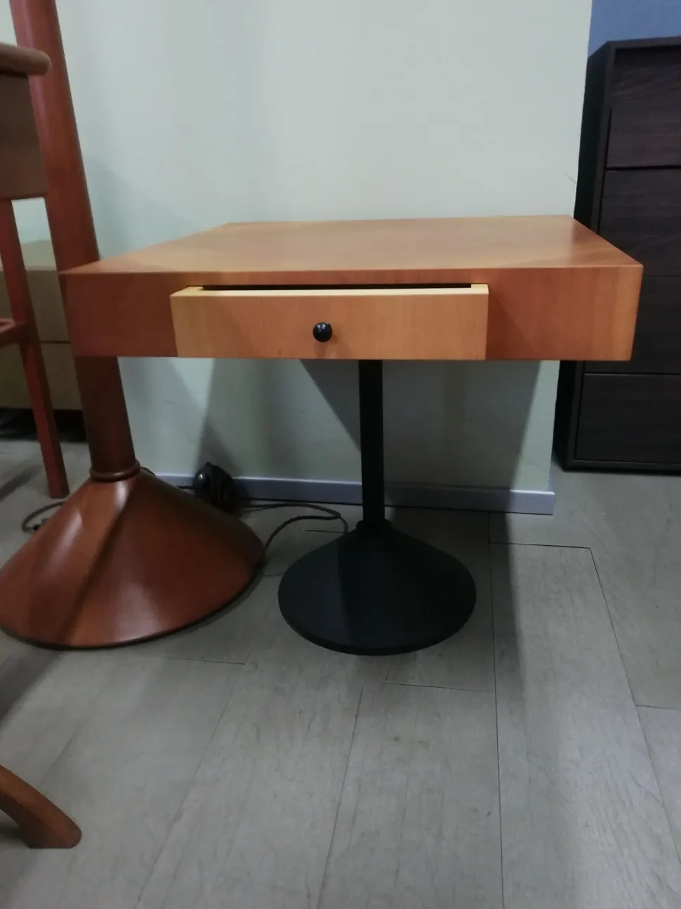 Tavolino Tagliabue mobili modello Con cassetto in OFFERTA OUTLET