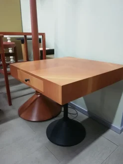 Tavolino Tagliabue mobili modello Con cassetto in OFFERTA OUTLET