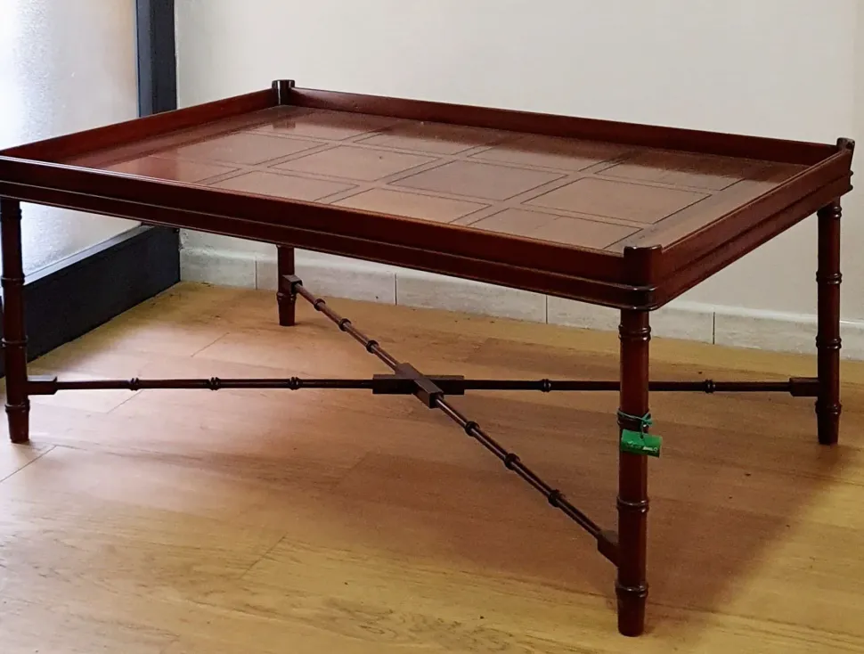 Tavolino Tavolino salotto marchetti ciliegio a vassoio della firma Marchetti a prezzi convenienti - 52%