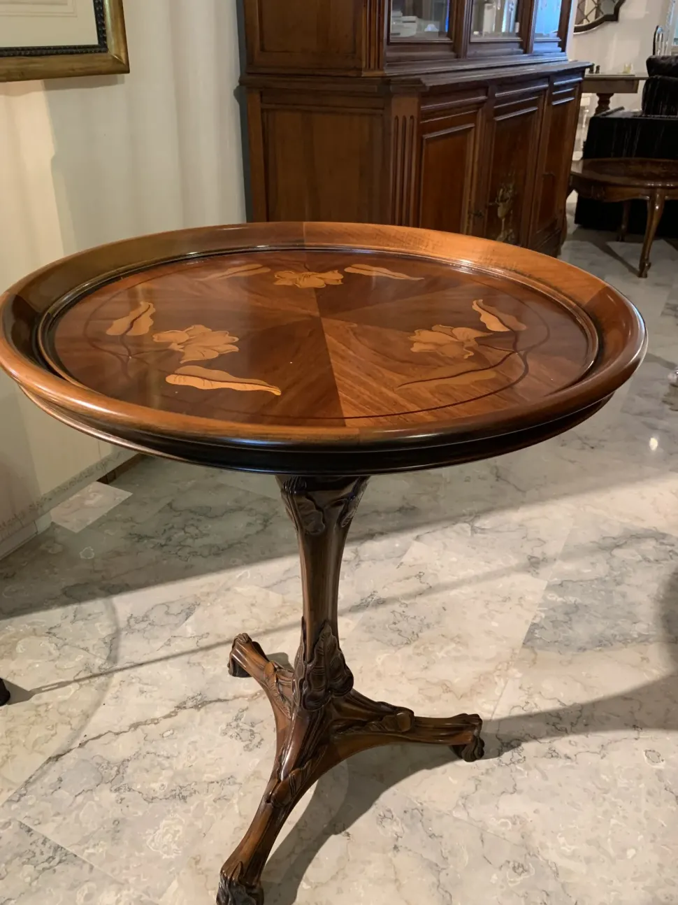 Tavolino Tavolino stile liberty Medea con uno SCONTO IMPERDIBILE