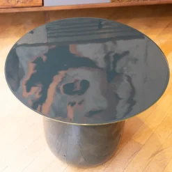 Tavolino Tavolino verdone acciaio con finitura a smalto  della firma Artigianale in offerta