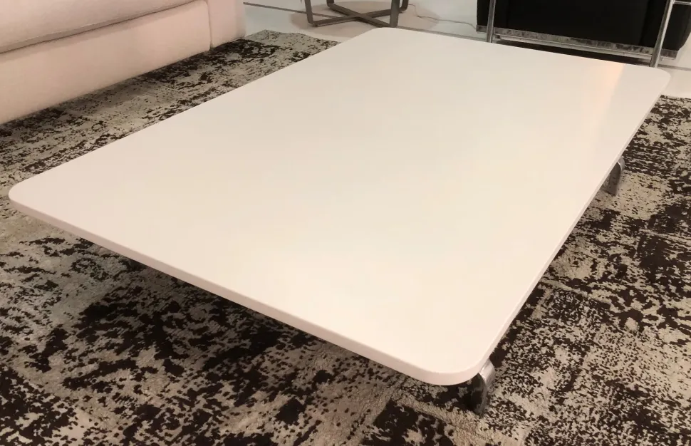 Tavolino Tecno modello Pons in OFFERTA OUTLET