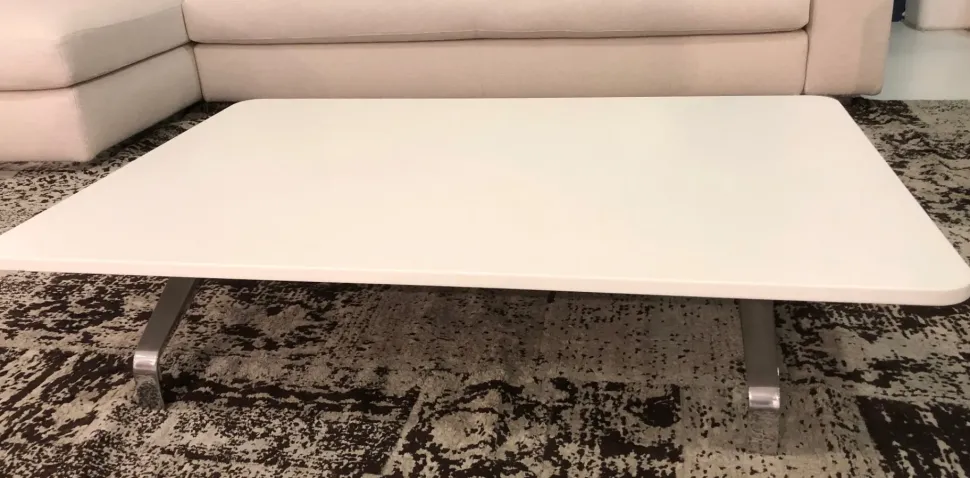 Tavolino Tecno modello Pons in OFFERTA OUTLET