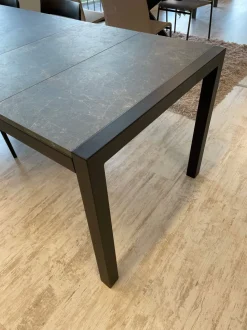 Tavolo allungabile Scavolini Quadrifoglio. 150x90.. Perfetta per progetti di architettura.