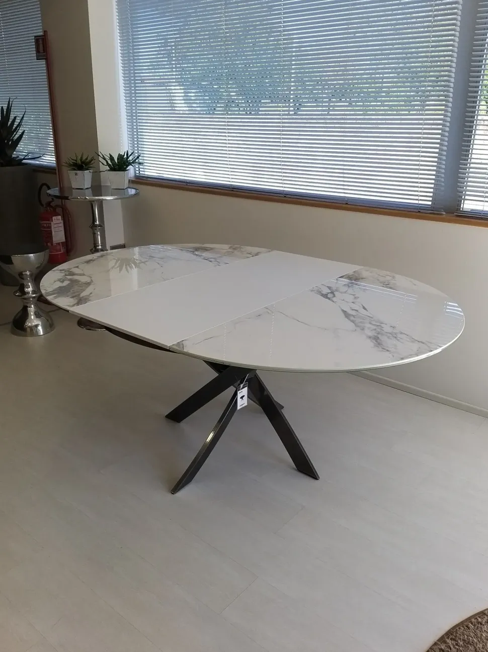 Tavolo Barone Bontempi in ceramica Rotondo allungabile