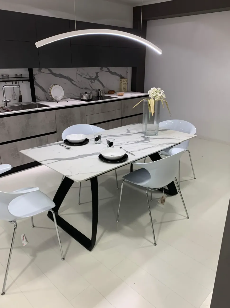 Tavolo Barret Stones a prezzo ribassato