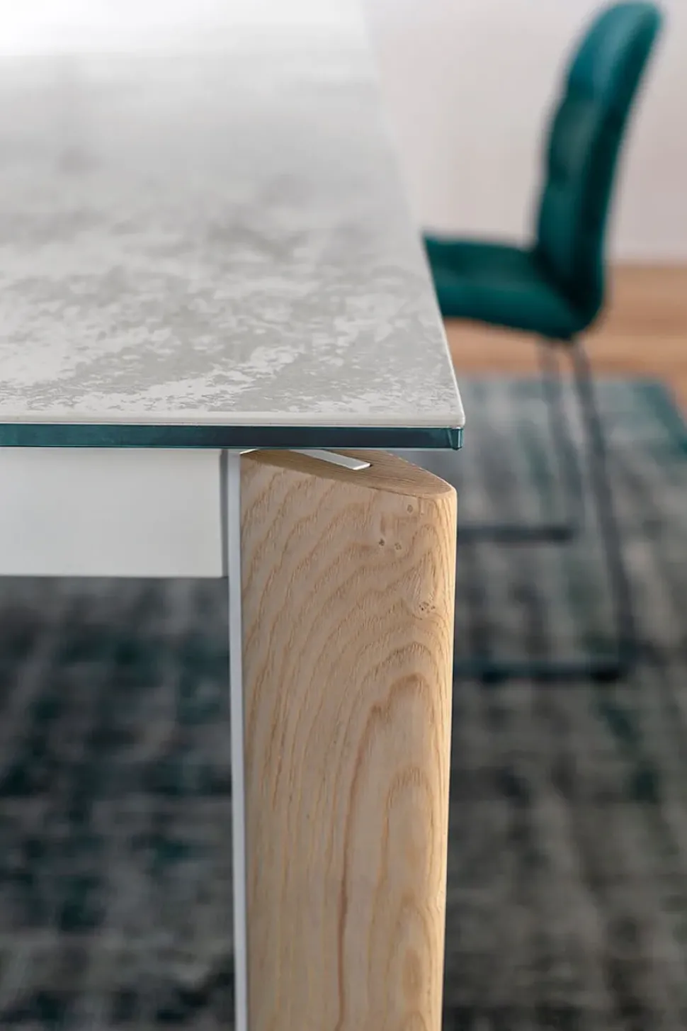 Tavolo Blade Midj in OFFERTA OUTLET -49%