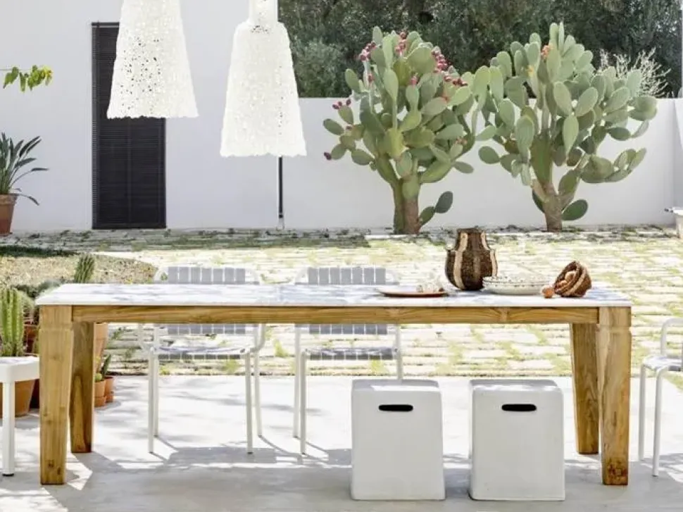 Tavolo con piano in pietra rettangolare di Gervasoni a PREZZO OUTLET