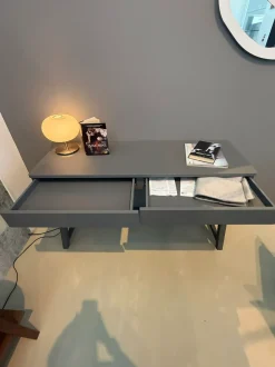 Tavolo consolle modello Gervasoni scrittoio gray Gervasoni a prezzo Outlet