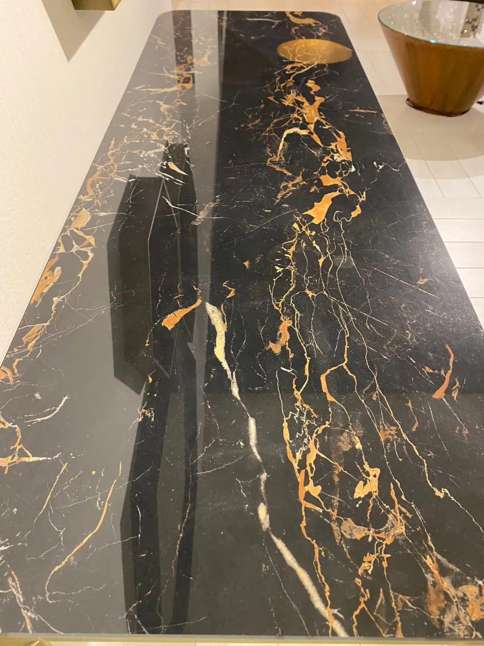 Tavolo consolle modello Slim 4 legs Sovet in Offerta Outlet