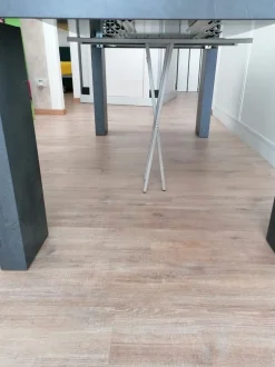 Tavolo consolle modello Square Altacom in Offerta Outlet