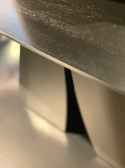 Tavolo Cosmopolitan Devina nais in legno Fisso