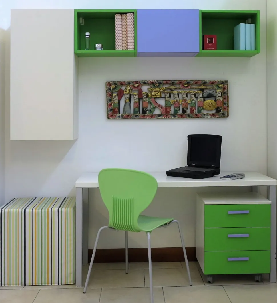 Tavolo fisso At218 Marka a prezzo ribassato