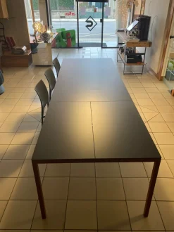 Tavolo Helsinki 35 Desalto in ceramica Rettangolare allungabile scontato 41%