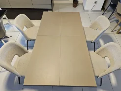 Tavolo in altri materiali rettangolare 4x4 Ozzio a prezzo ribassato