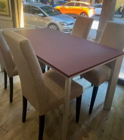 Tavolo in altri materiali rettangolare Tavolo La primavera in offerta outlet