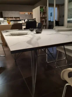 Tavolo in ceramica rettangolare Cross Easyline a prezzo scontato