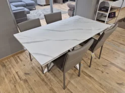 Tavolo in ceramica rettangolare Bilbao Artigianale in offerta outlet