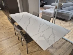 Tavolo in ceramica rettangolare Bilbao Artigianale in offerta outlet