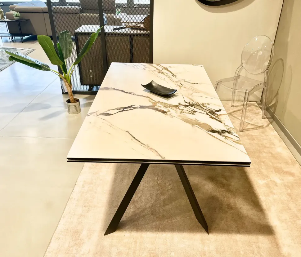 Tavolo in ceramica rettangolare Tavolo cross calacatta borghini Stones in offerta outlet