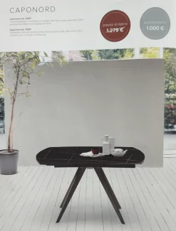 Tavolo in ceramica sagomato Caponord Collezione esclusiva a prezzo scontato