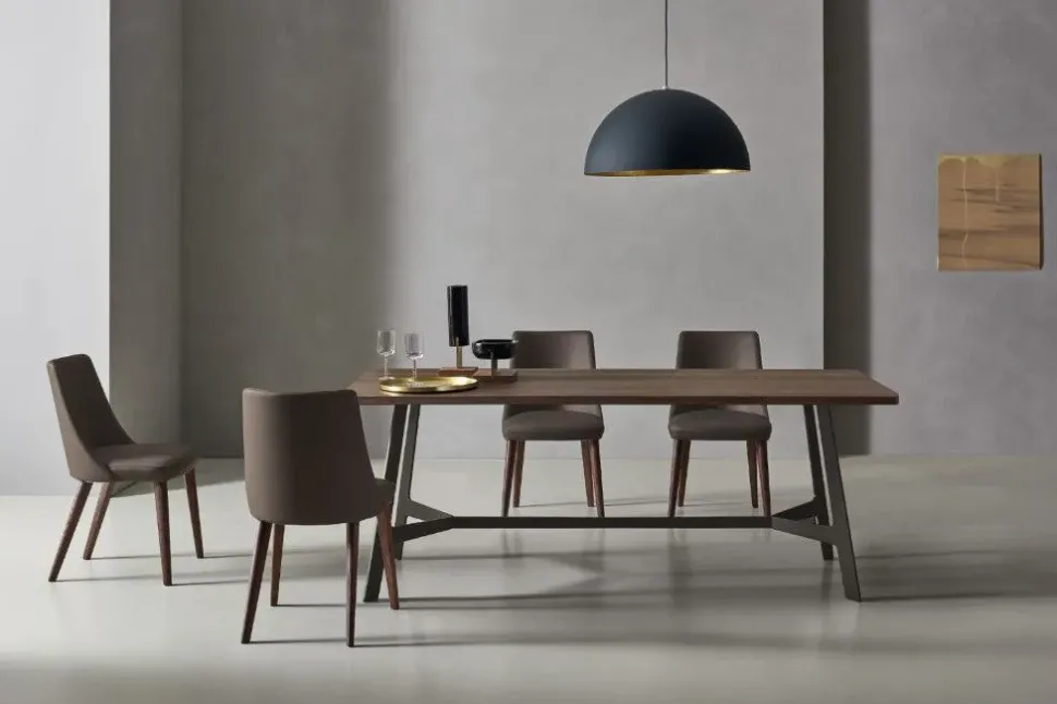 Tavolo in laminato ovale Vertigo Sangiacomo in offerta outlet