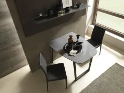 Tavolo in laminato ovale Ribot Altacom a prezzo ribassato