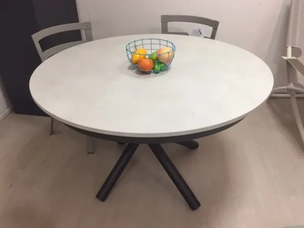 Tavolo in laminato rotondo Fahrenheit Altacom in Offerta Outlet