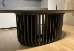 Tavolo in legno ovale Juice Miniforms in offerta outlet