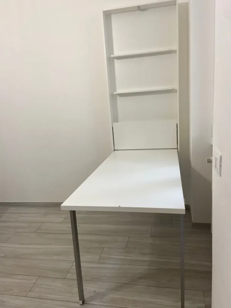 Tavolo in legno quadrato Wally Clei in offerta outlet