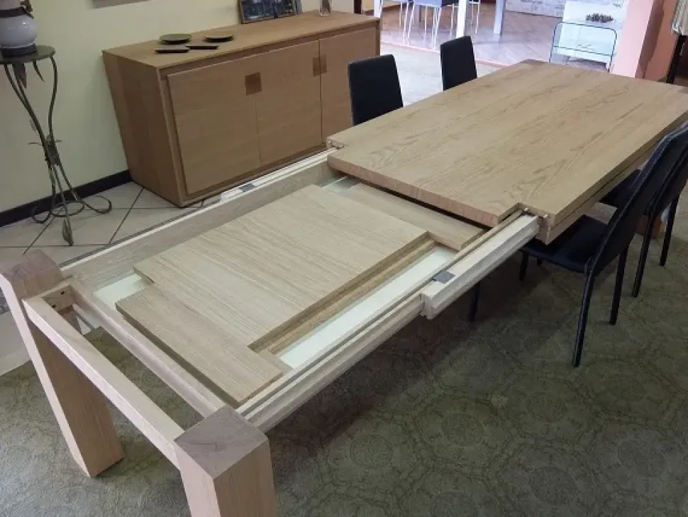 Tavolo in legno rettangolare Rovere Zilio a prezzo ribassato