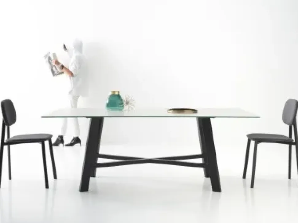 Tavolo in legno rettangolare Thor 240 fisso Point house in offerta outlet