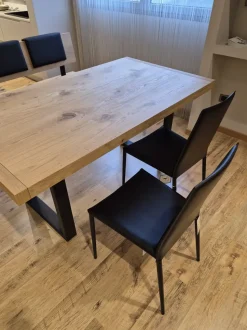 Tavolo in legno rettangolare Rovere Artigianale in offerta outlet