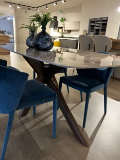 Tavolo in marmo ellittico Gemini Stones in offerta outlet