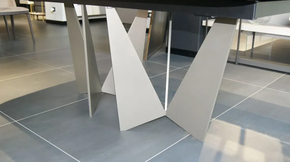 Tavolo in marmo ovale Eiffel Dall'agnese in offerta outlet