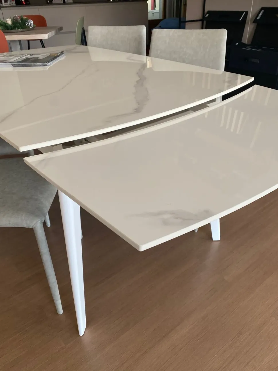 Tavolo in offerta outlet modello Oceano di Target point